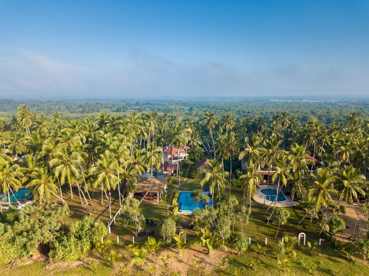 Lanka Beach Grand Villa Rekawa Exterior photo
