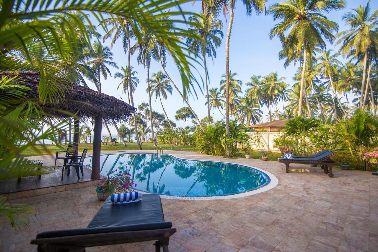 Lanka Beach Grand Villa Rekawa Exterior photo